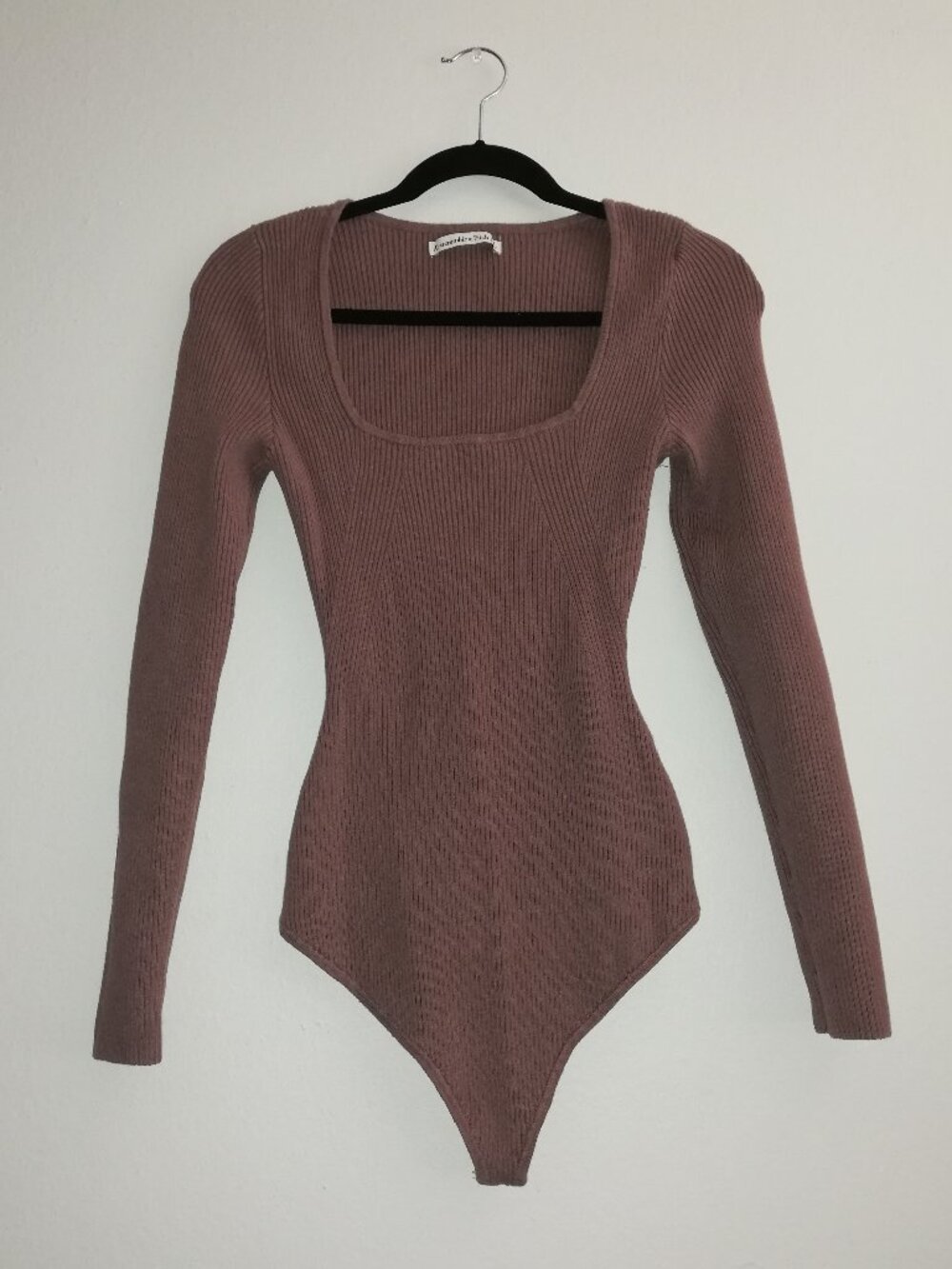 Abercrombie & Fitch Mauve Ribbed Long Sleeve Square Neck Bodysuit Size M